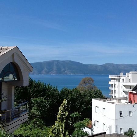 Vila Kristal Vlora Esterno foto
